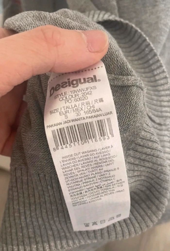 Pull fin gris , desigual, taille s - photo numéro 7
