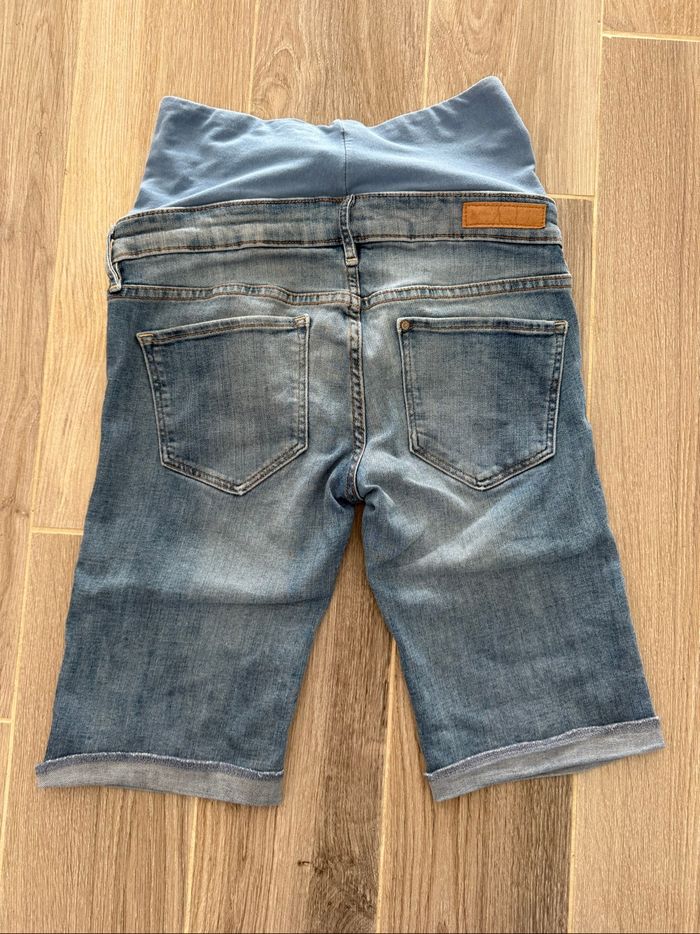 Joli short jeans femme grossesse maternité T36 H&M mama - photo numéro 4