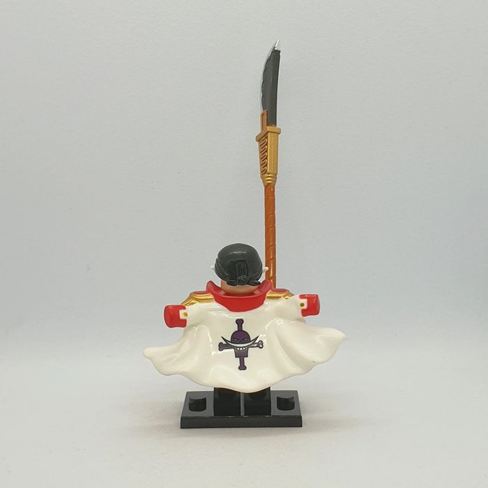 🌊 Figurine One Piece - Edward "Barbe Blanche" Newgate - (Style Lego) 🌊 - photo numéro 3