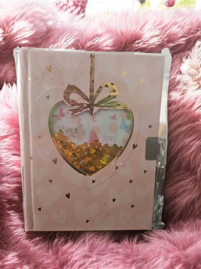 Carnet rose journal intime cœur paillettes neuf sous blister