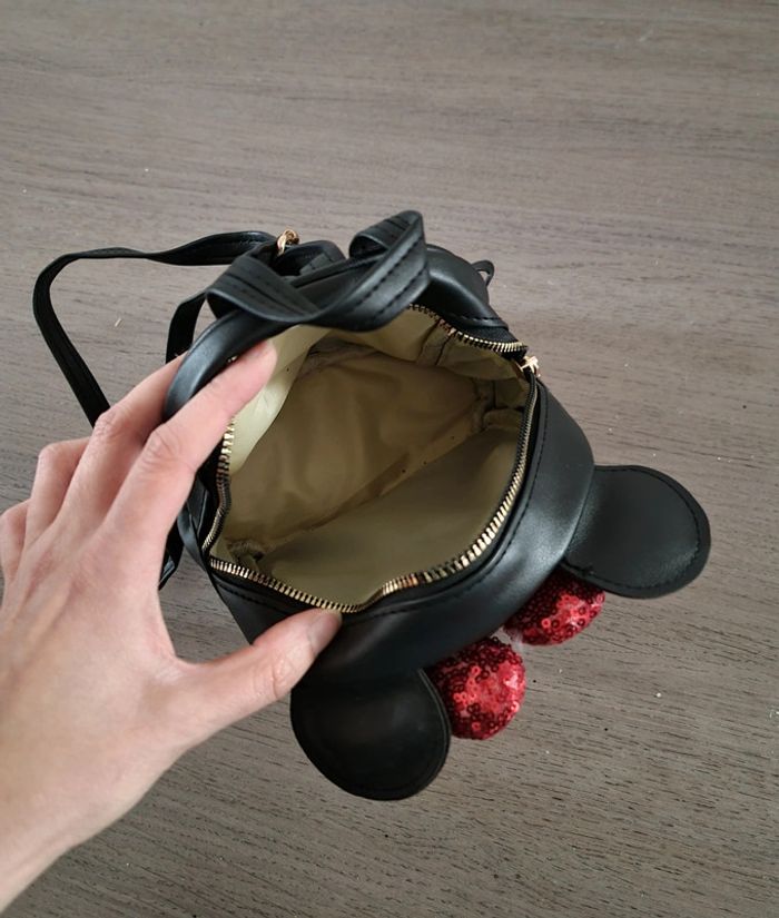 Petit sac a dos paillettés oreilles de Minnie - photo numéro 3