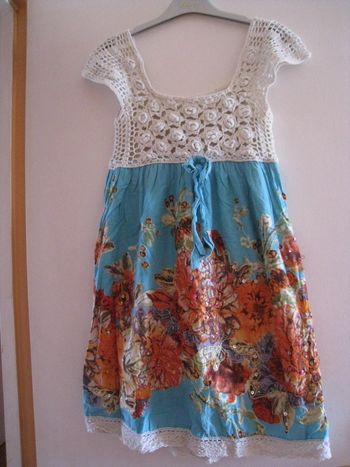 jolie robe fleur taille XS/S