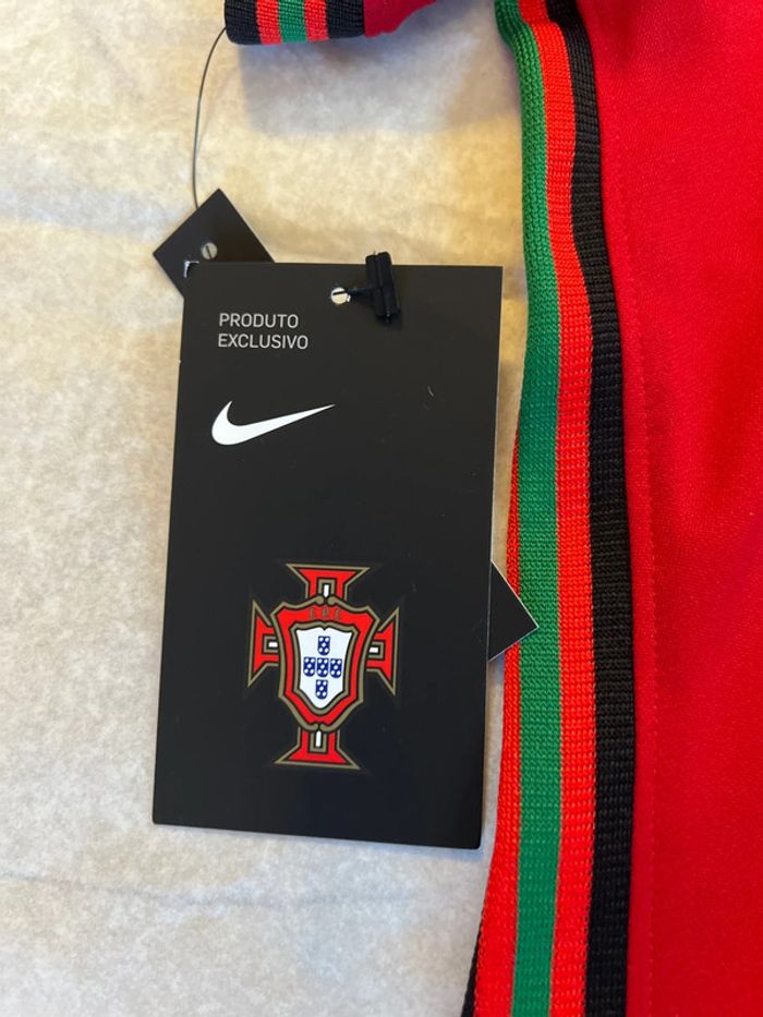 Maillot de foot Nike, équipe de Brésil taille XL authentique neuf - photo numéro 4