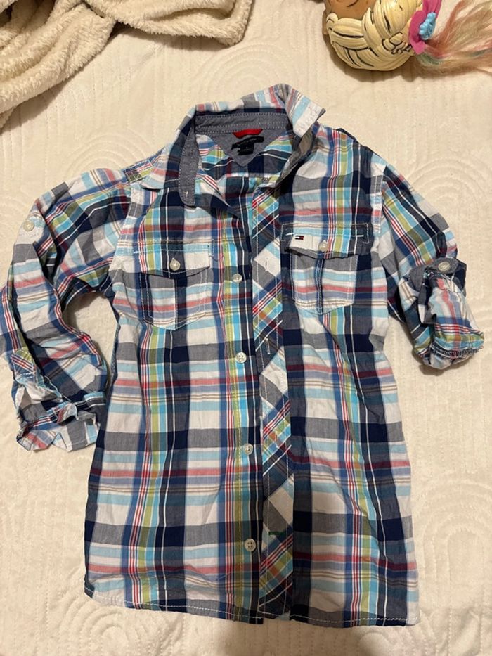 Chemise tommy hilfiger 6 ans comme neuf