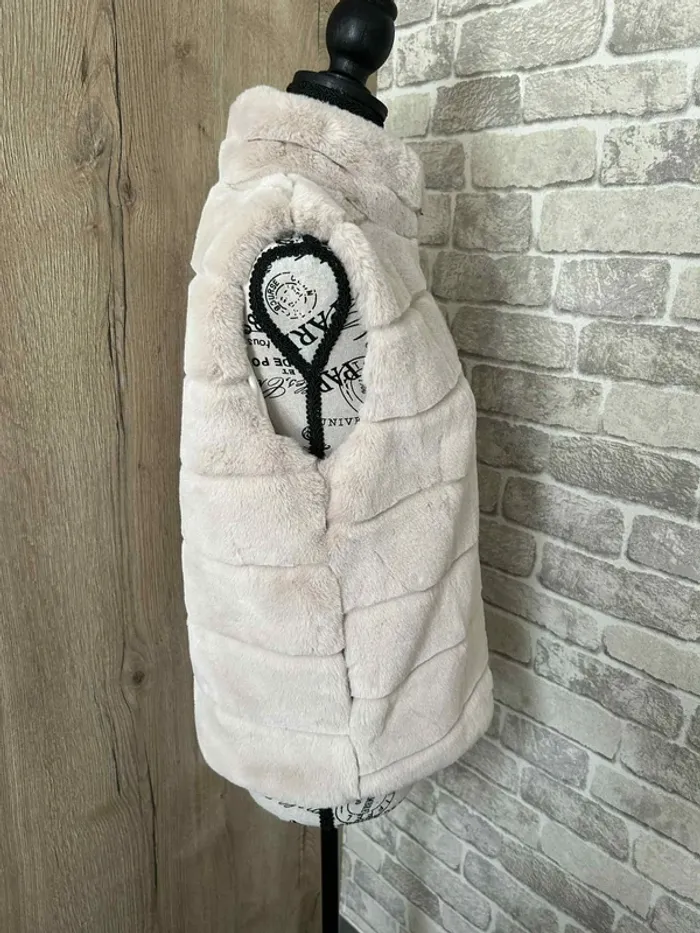 Doudoune sans manches taille L/XL - photo numéro 2