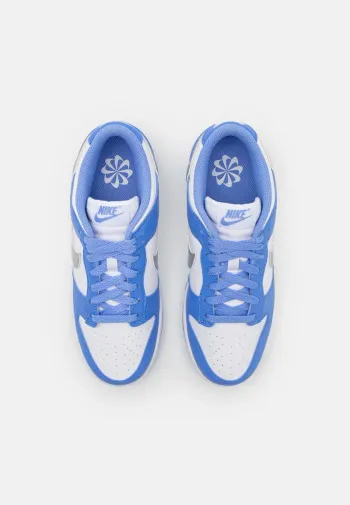 Nike WMNS dunk low royal pulse taille 41