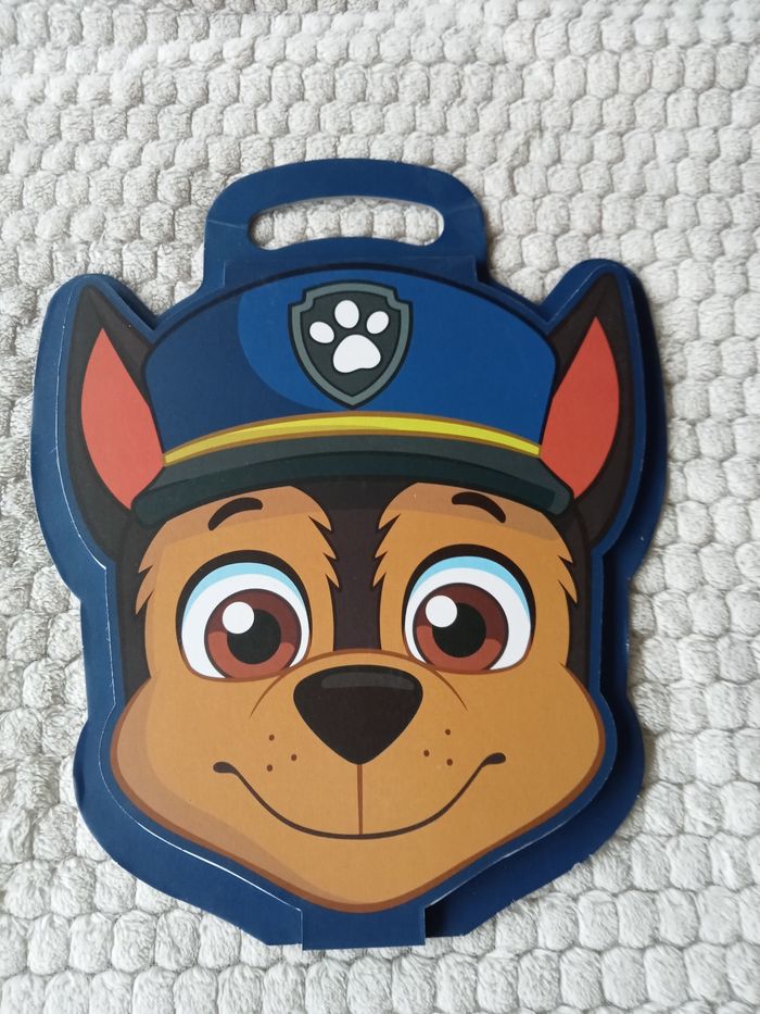 Pochette de 24 feuilles a colorier  Paw patrol