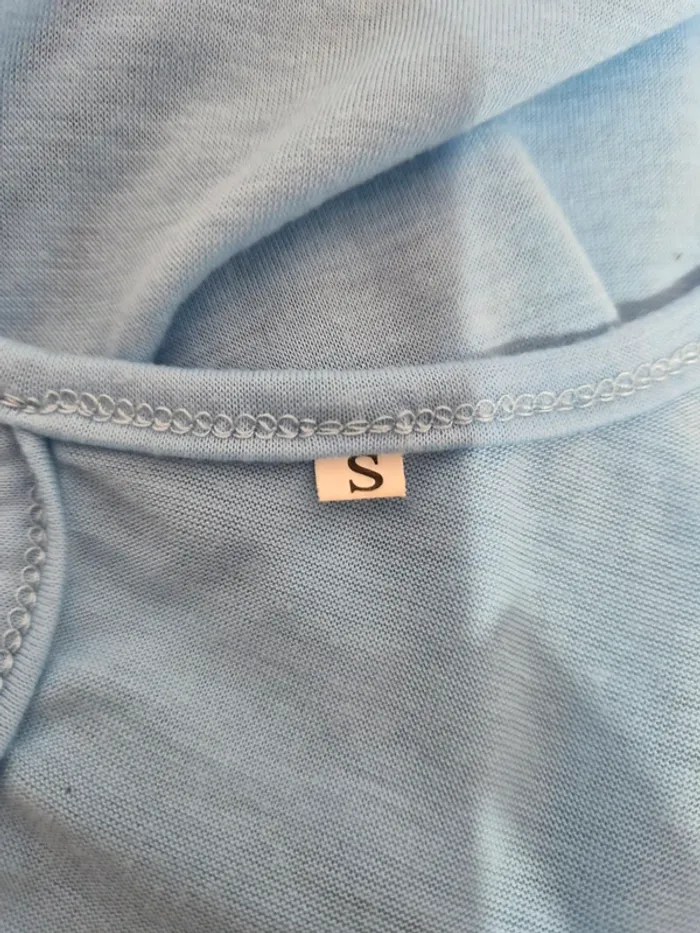 Débardeur Taille S - photo numéro 3