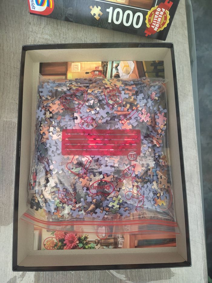 Puzzle Secret, à la Table de la Cuisine – 1000 pièces – Complet - photo numéro 3