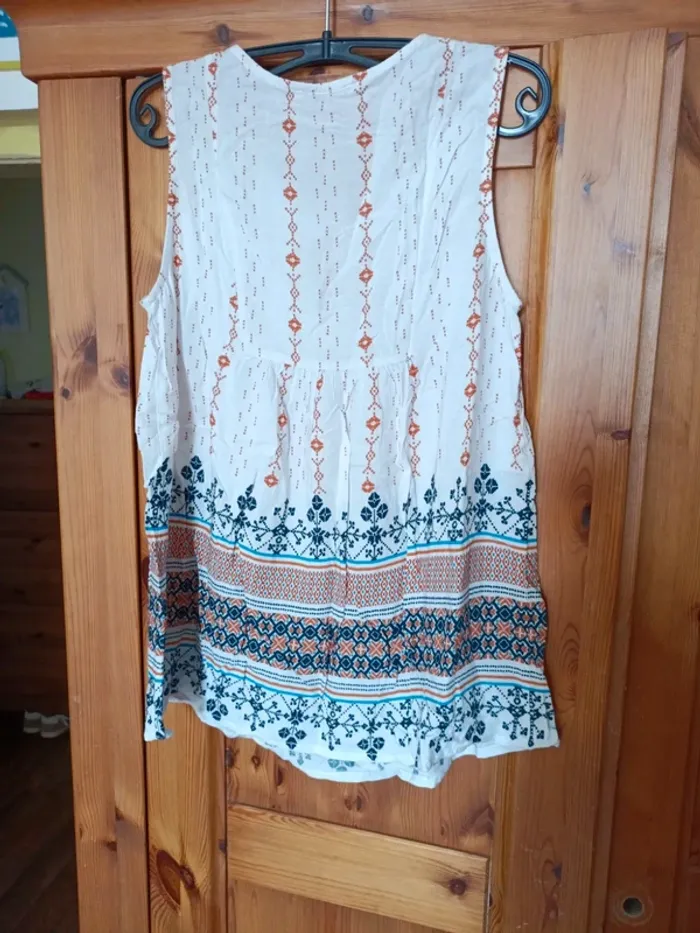 Haut taille M - photo numéro 3