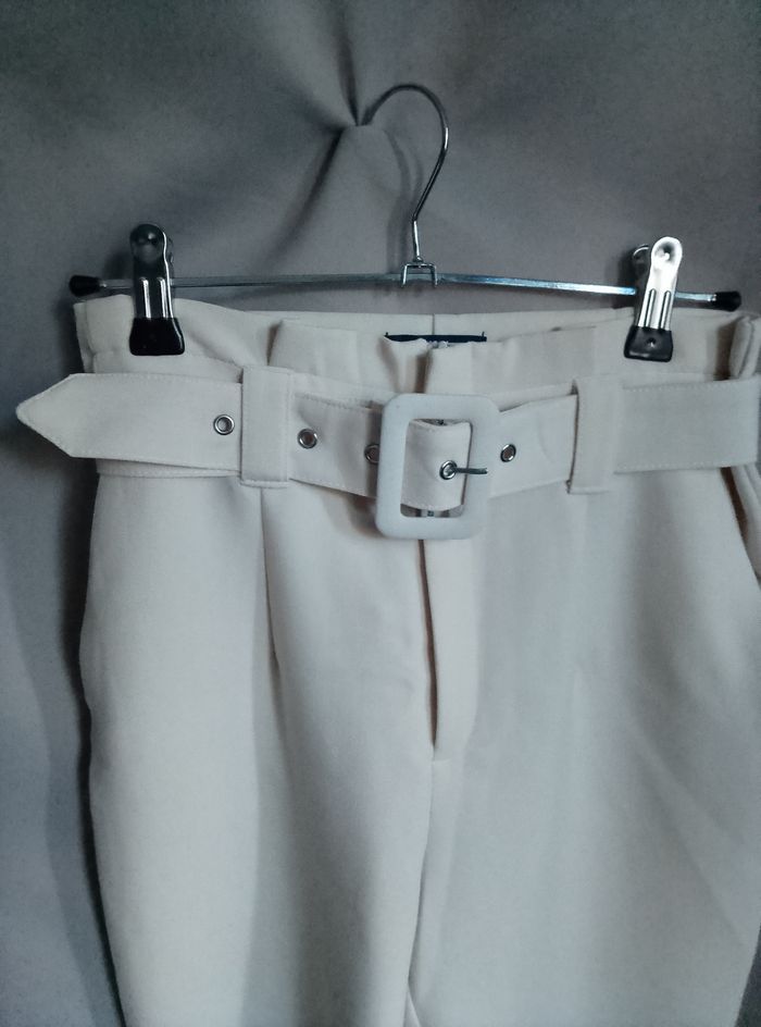 Pantalon blanc - photo numéro 2