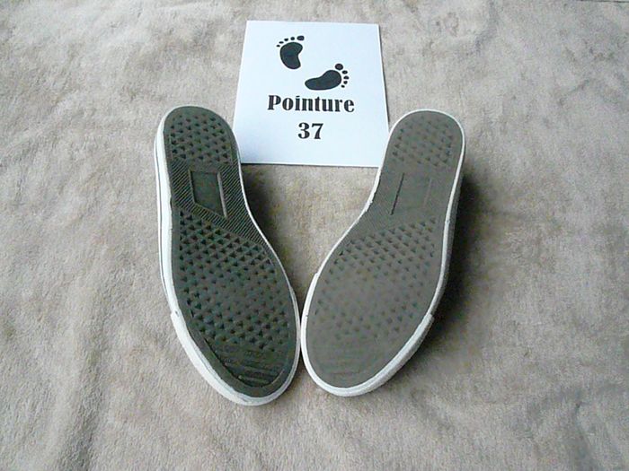 Tennis en toile – Pointure 37 - photo numéro 2