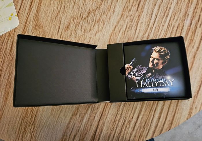 Album CD Johnny Hallyday "Les 100 plus belles chansons " - photo numéro 2
