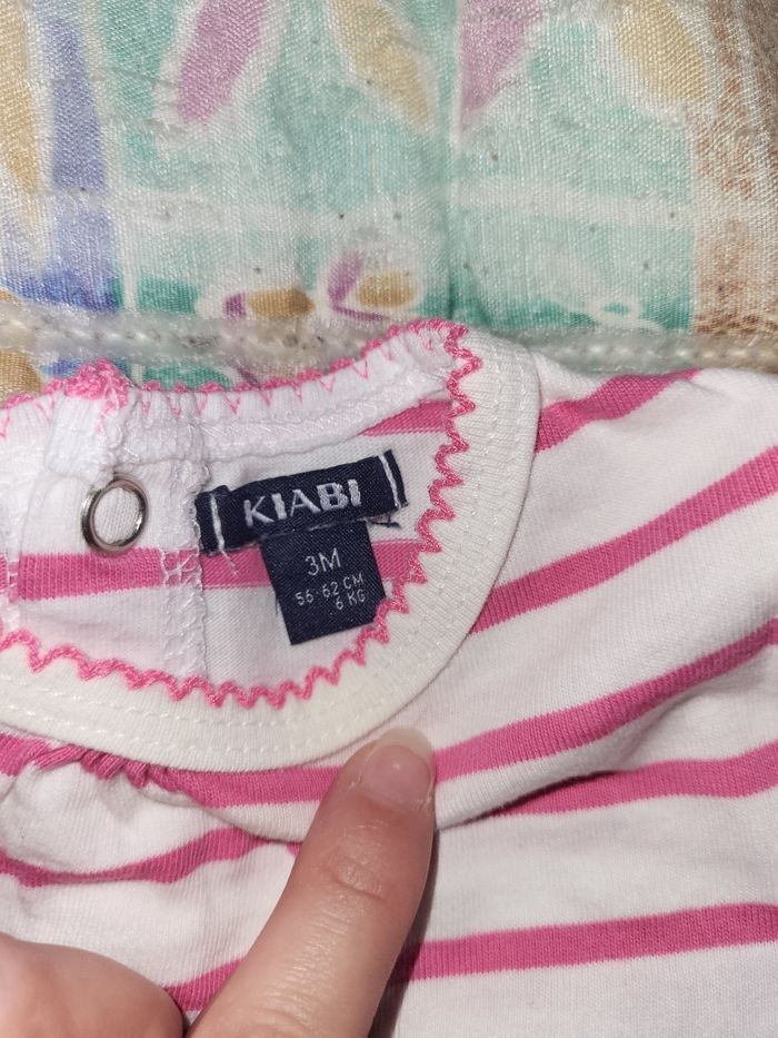 Barboteuse fille 3 mois - photo numéro 2