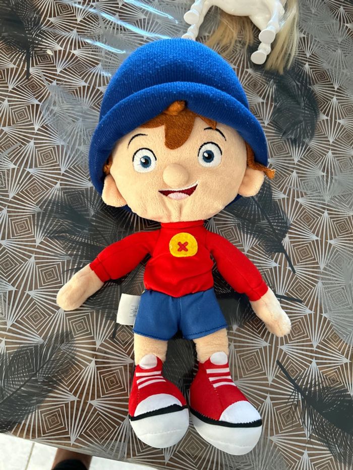 Peluche oui oui parlante