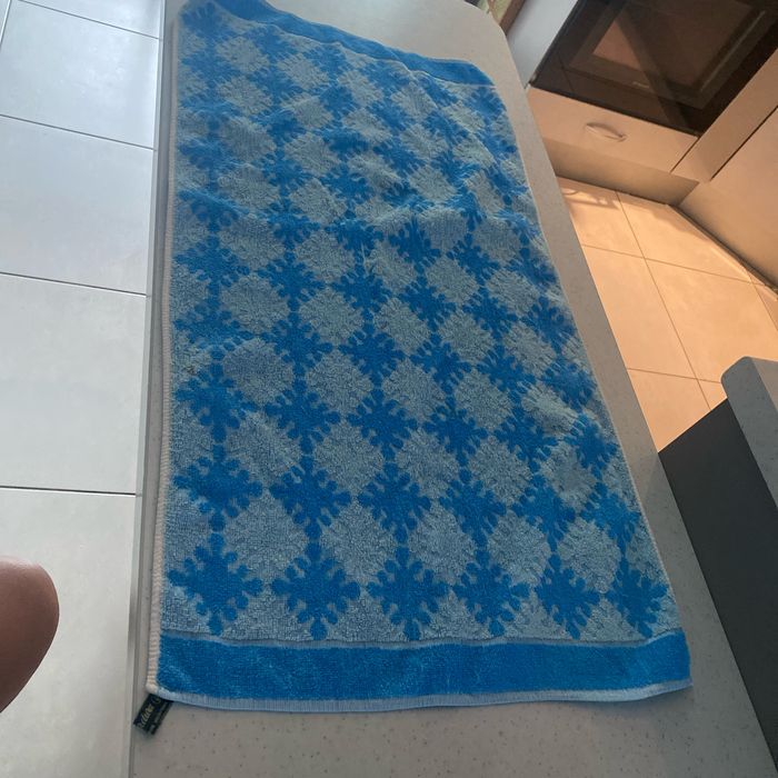 Ancienne Serviette de bain 48 x 83 cm