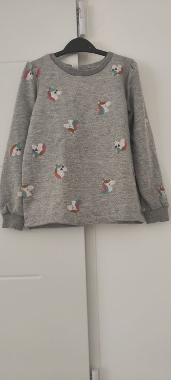 Sweat enfant  neuf . Tex