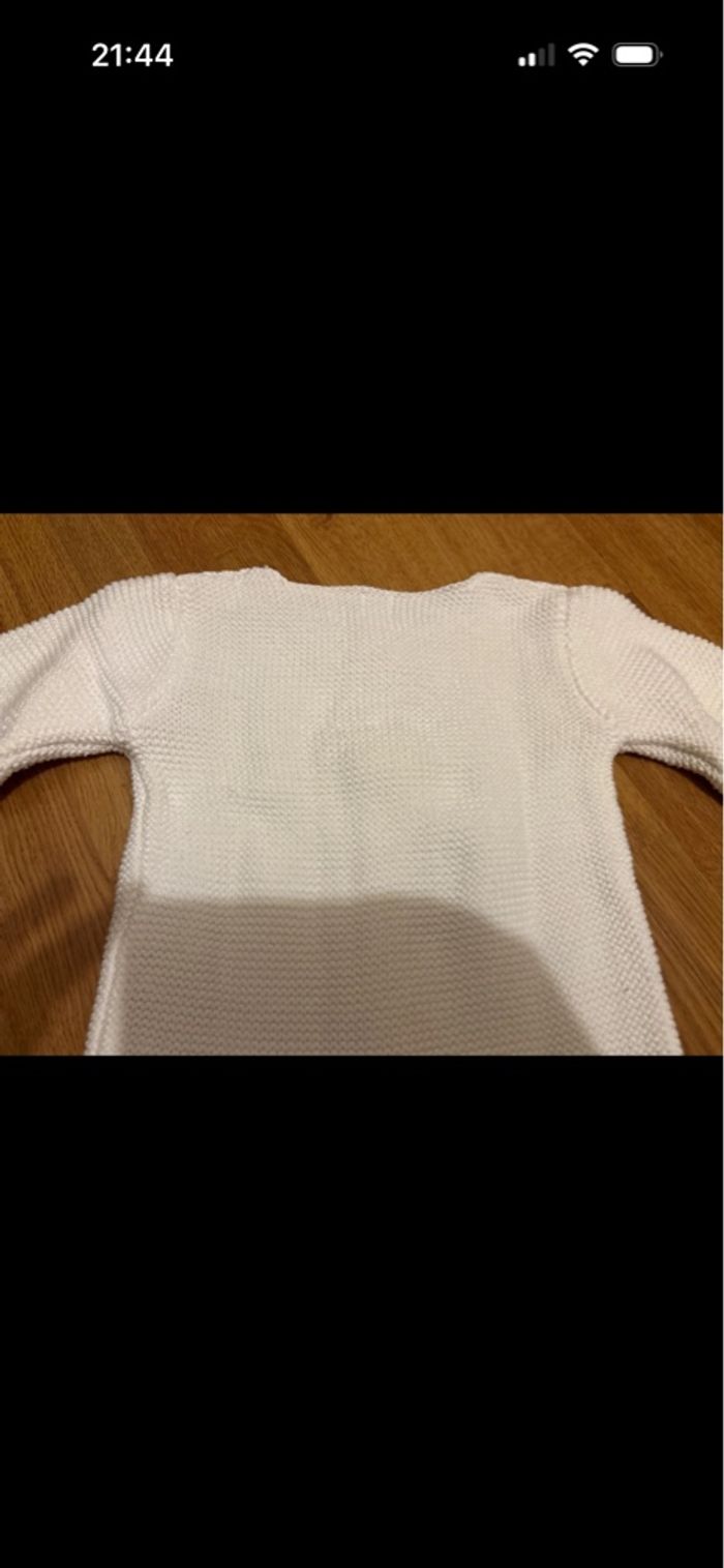 Joli gilet à bouton chaud blanc fille kiabi 24 mois neuf - photo numéro 8