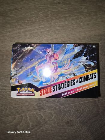 Pokemon coffret stade astres radieux
