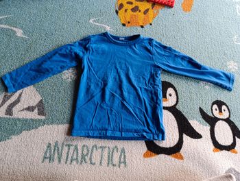 T-shirt manches longues trou sur la manche 110 116