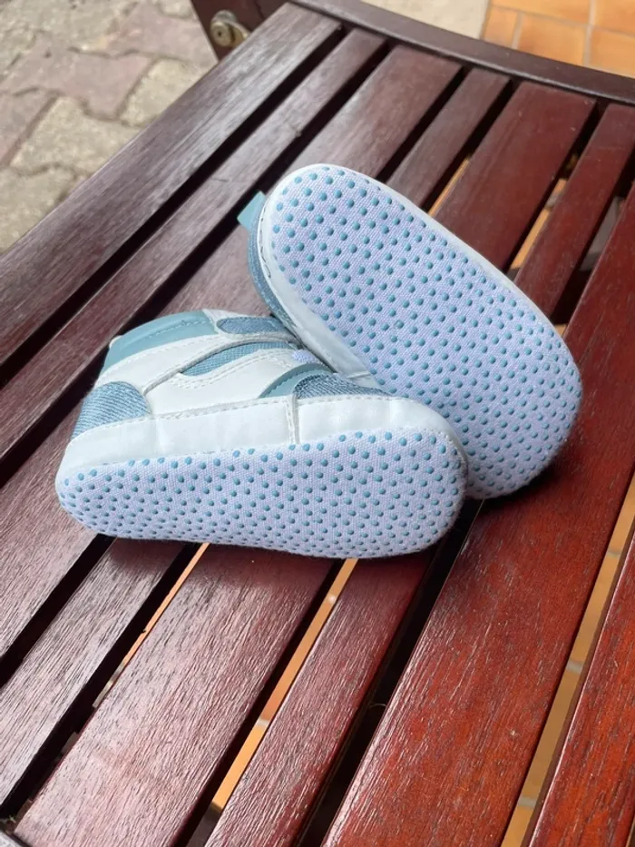 Chaussures bébé 6-12 mois - photo numéro 4