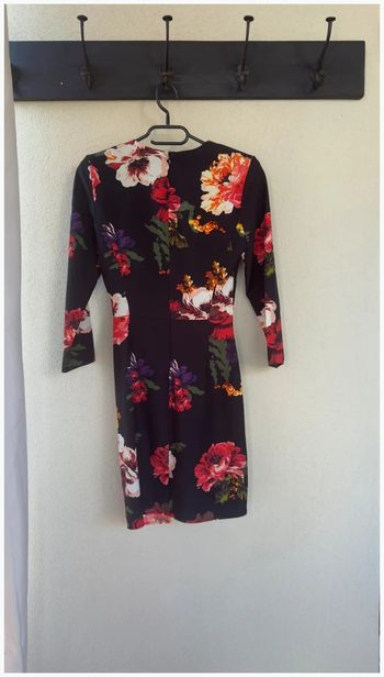 Robe fleurie Zara très bon état
