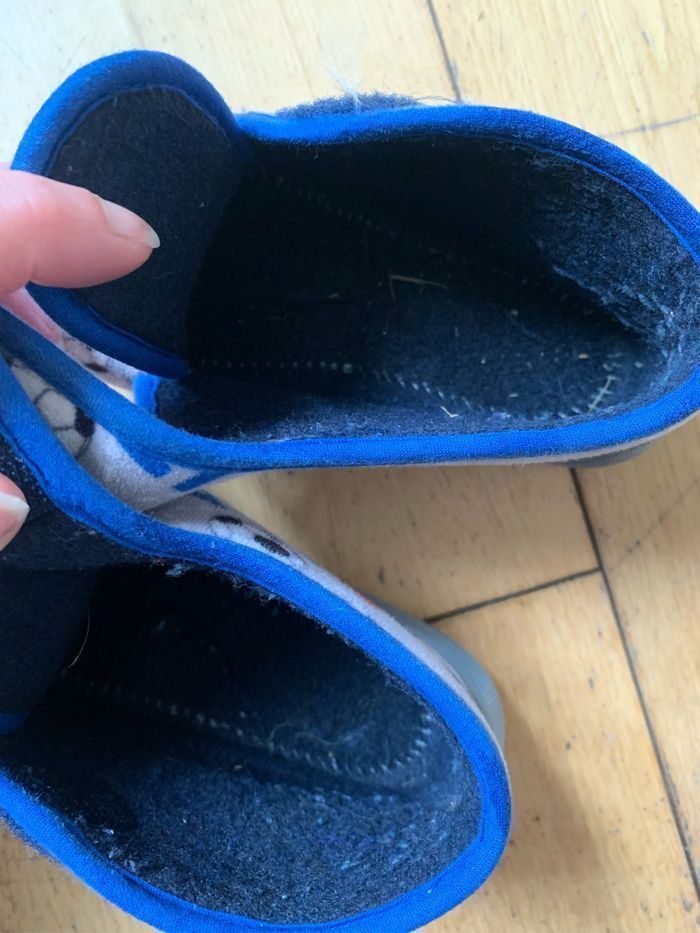 Chaussons foot taille 24 à scratch - photo numéro 6