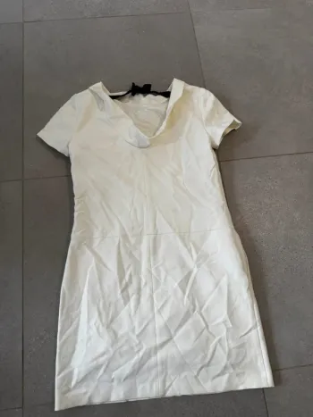 Robe 1,2,3 paris blanche, très bon état