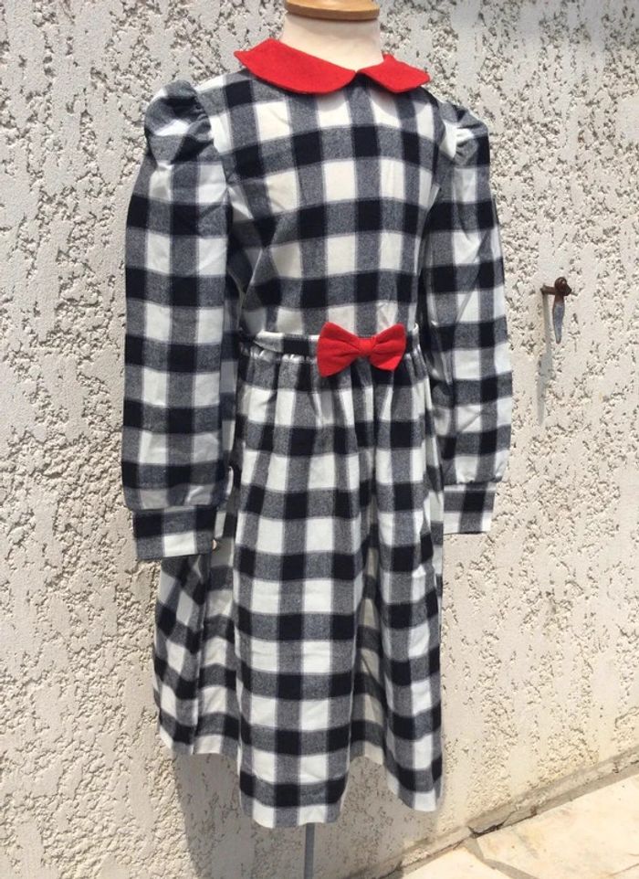 Robe vintage 10 ans - photo numéro 5