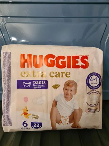1 sachet couches culotte  taille 6 huggies
