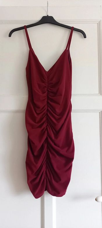 Robe moulante en velour rouge bordeaux avec doublure 38 shein