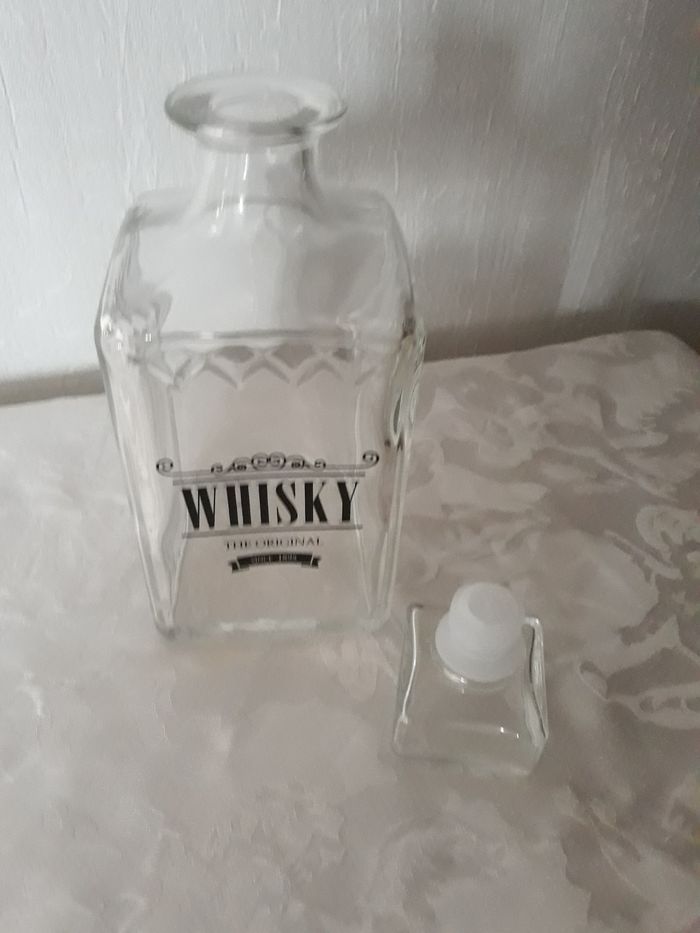Faby27800 Carafe whisky en verre de forme carré avec son bouchon - photo numéro 2