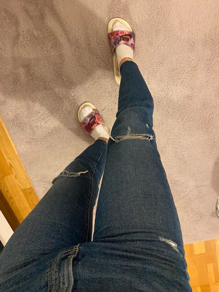 Jean mom bleu taille haute trouée stradivarius 36 - photo numéro 6