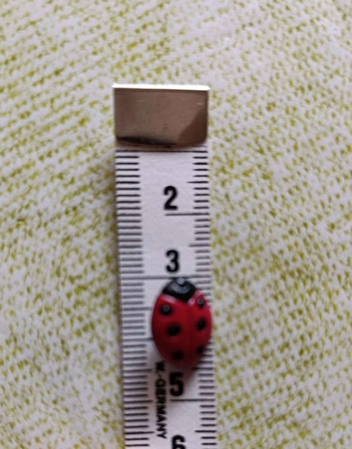 Lot de boutons. Schtroumpfs et coccinelles. - photo numéro 8