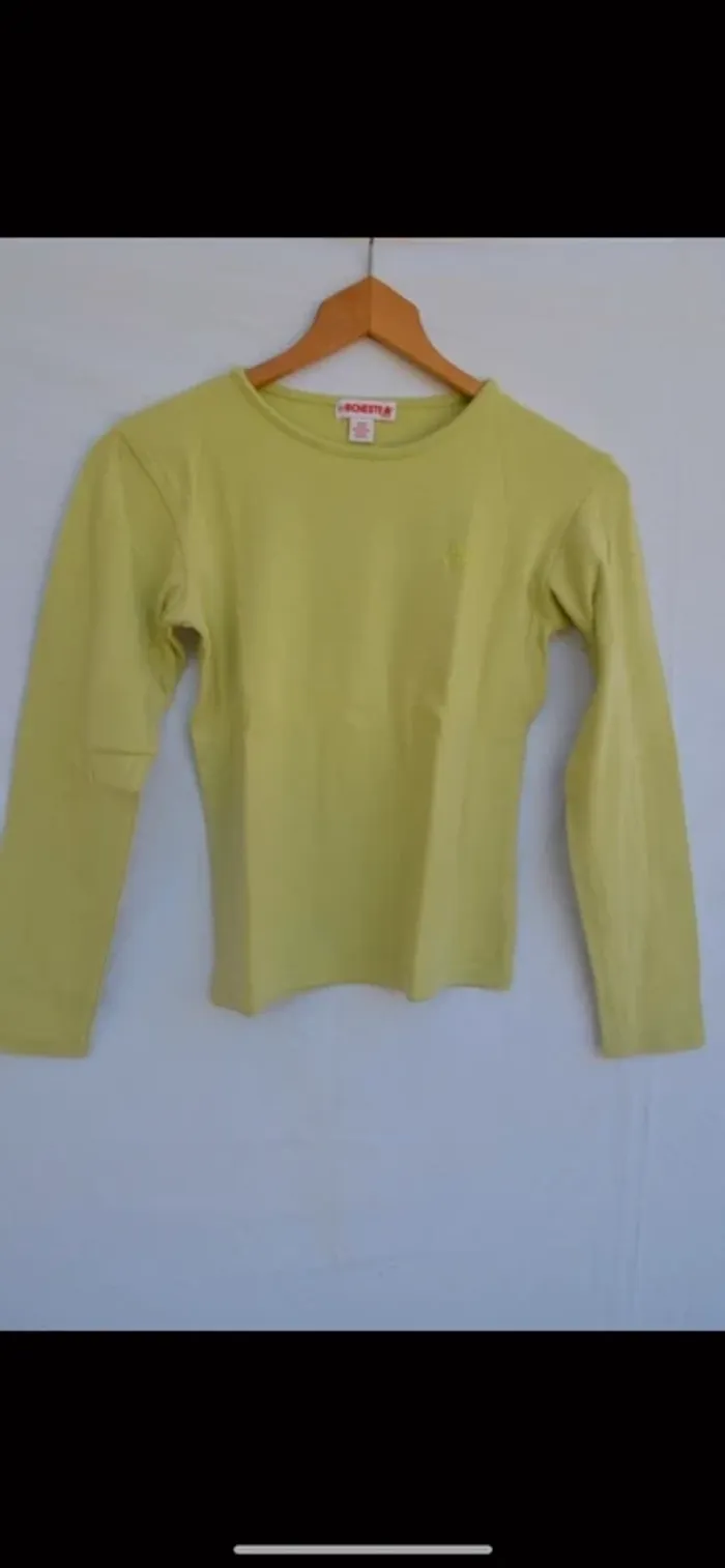 tee shirt