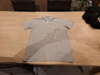 Polos