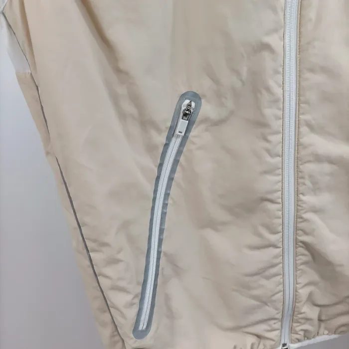 Gilet  Veste sans manches COS beige technique S nylon recyclé poches zippées A1412 - photo numéro 4