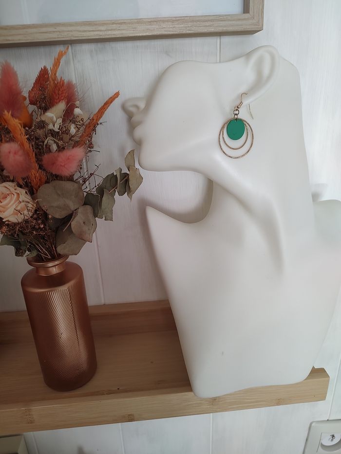 🌿 Boucles d’oreilles Cercle Vert Émeraude – Élégance & Originalité 🌿 - photo numéro 4