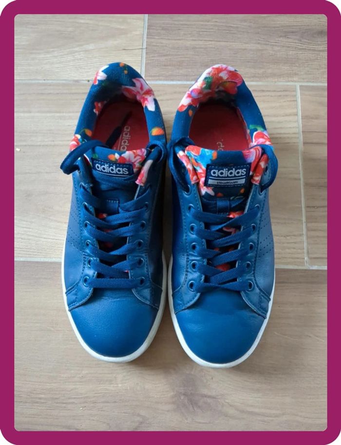 chaussures basket adidas bleu marine à fleur taille 38 - photo numéro 2