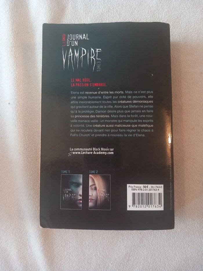 Livre journal d'un vampire tome 3 - photo numéro 2