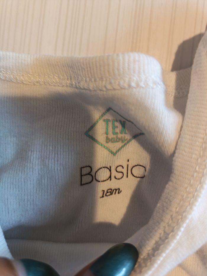 Lot de 2 Bodys Manches longues 18-24M - photo numéro 4