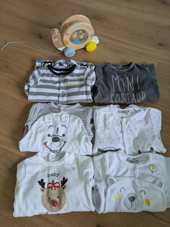 Pyjamas 6 mois