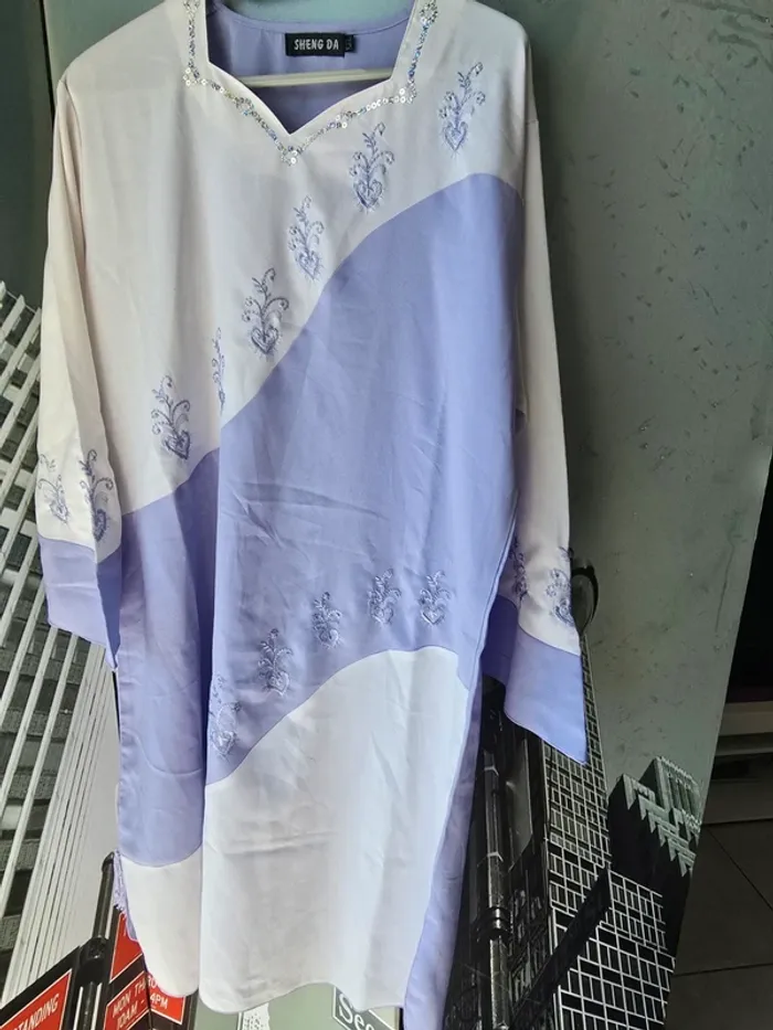 Gandoura/tunique lilas & blanche XXL - photo numéro 3