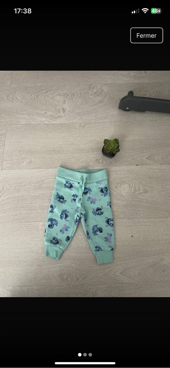 Pantalon stitch