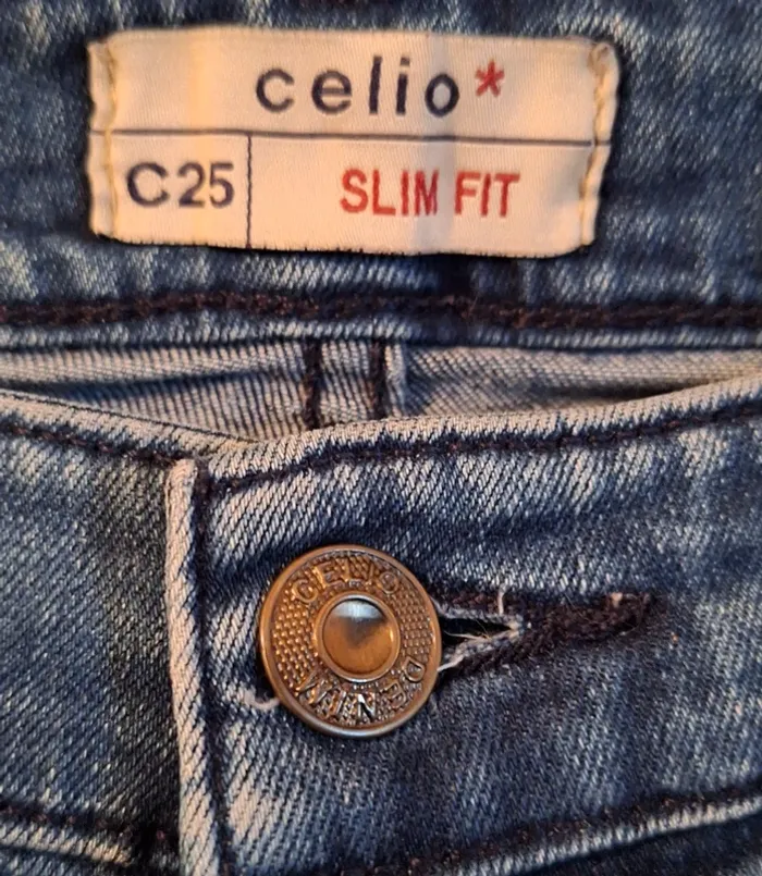Jean taille 42 (waist32) en très bon état "celio" - photo numéro 2