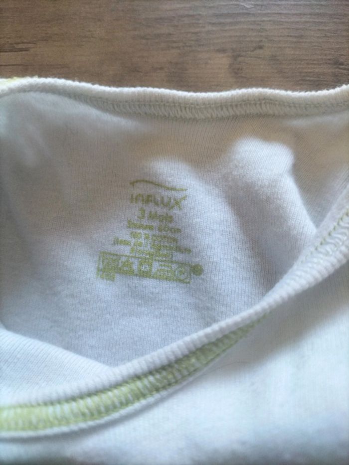 Bodie blanc a rayures verte - photo numéro 4