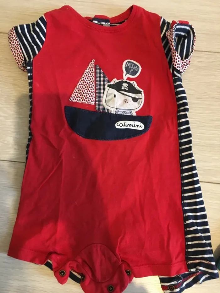 Lot 2 barboteuses 6 mois - photo numéro 7