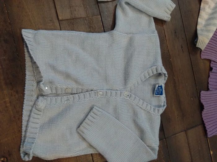 Lot de vêtements bebe filles hivers 18 mois - photo numéro 4