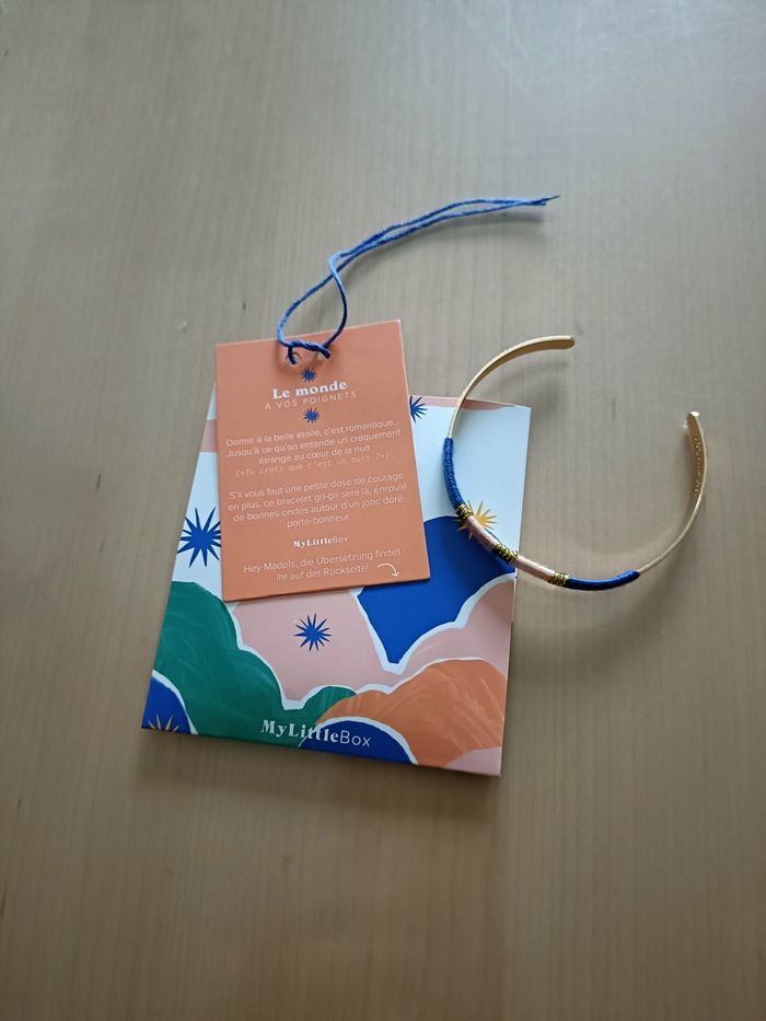 Lot de 10 bijoux fantaisie avec boîte - photo numéro 3