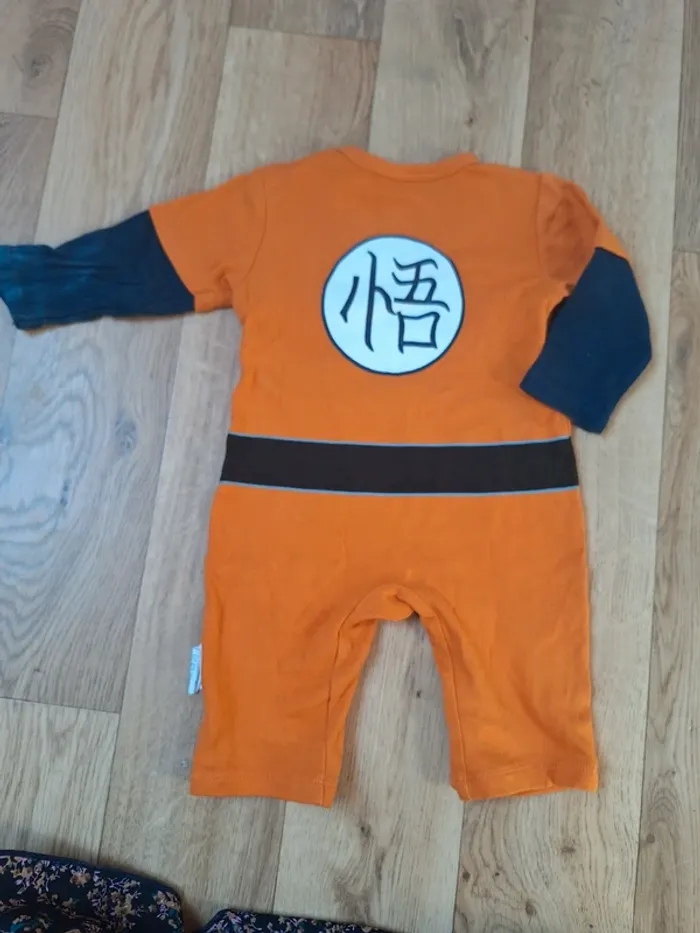 Pyjama coton dragon ball en 6mois - photo numéro 2